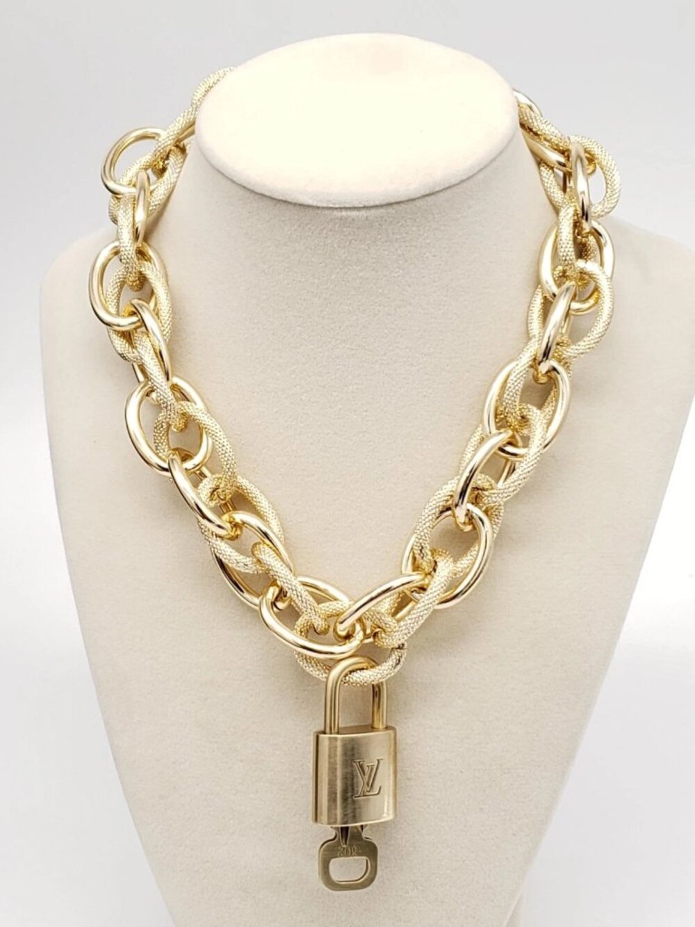 Authentic Louis Vuitton Gold Padlock w/ Unbranded Fashion Geometry Necklace